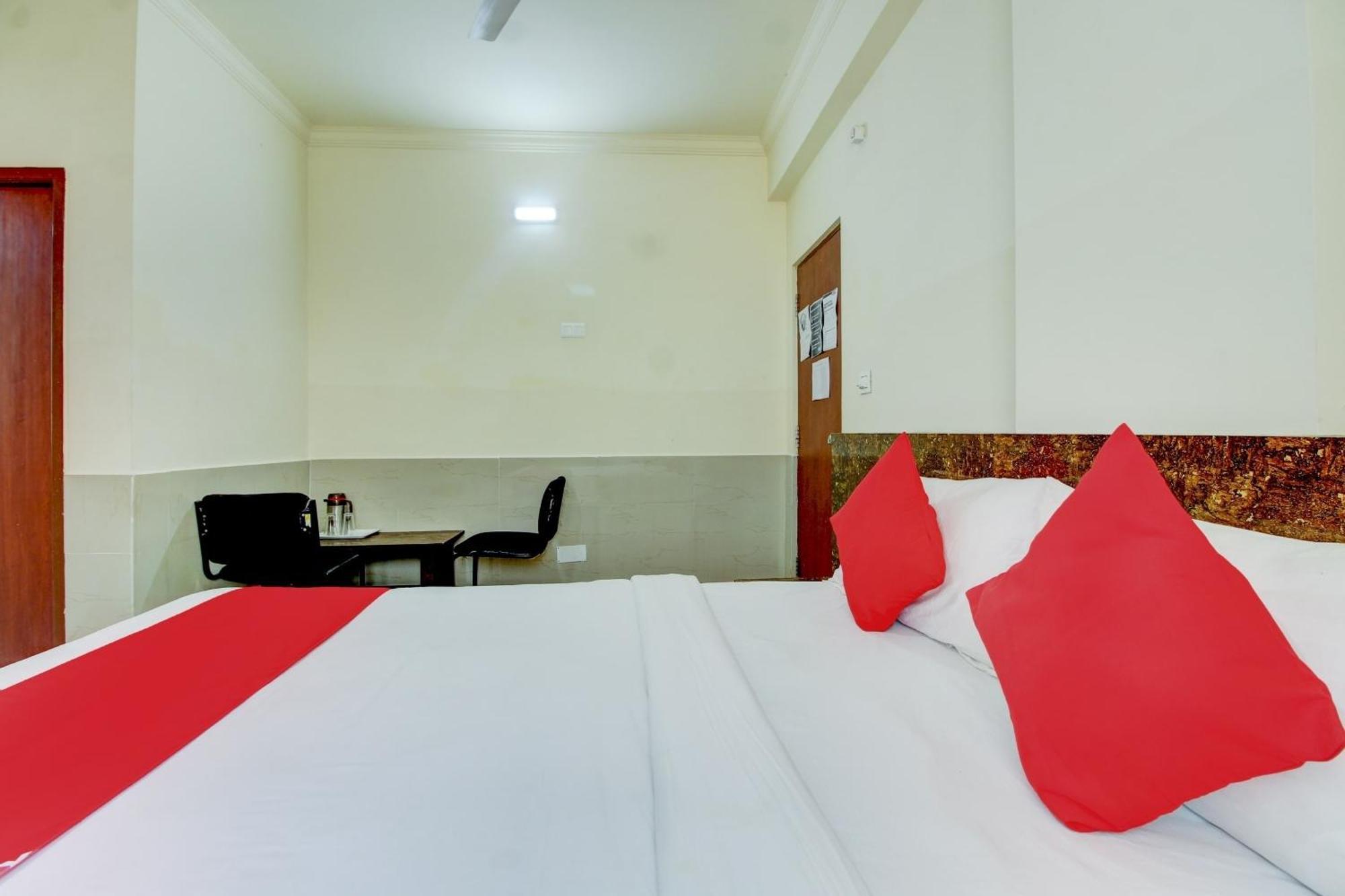 Super Hotel O Nar Comforts Near Ksr Railway Station Bangalore Exteriör bild