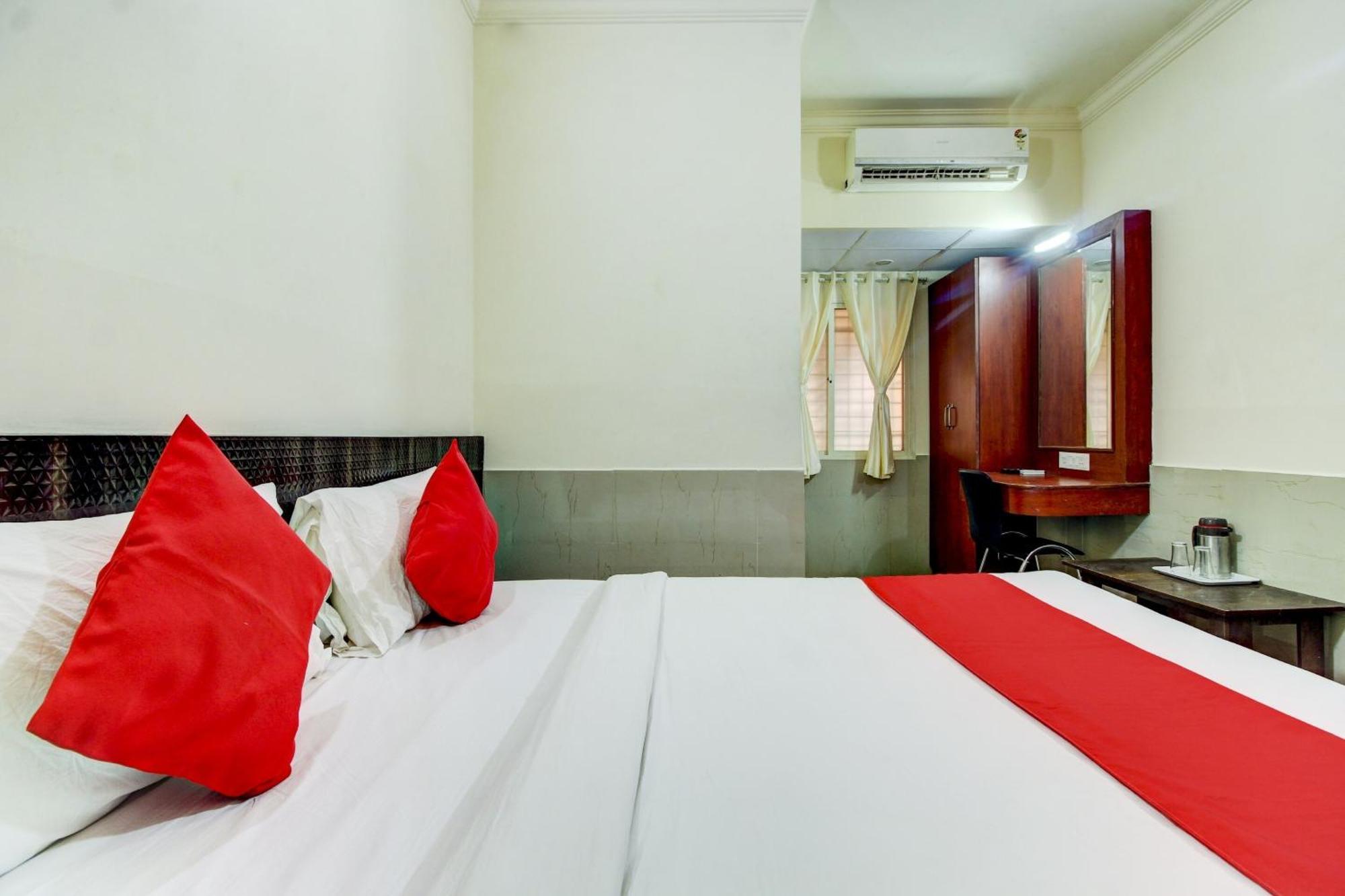 Super Hotel O Nar Comforts Near Ksr Railway Station Bangalore Exteriör bild