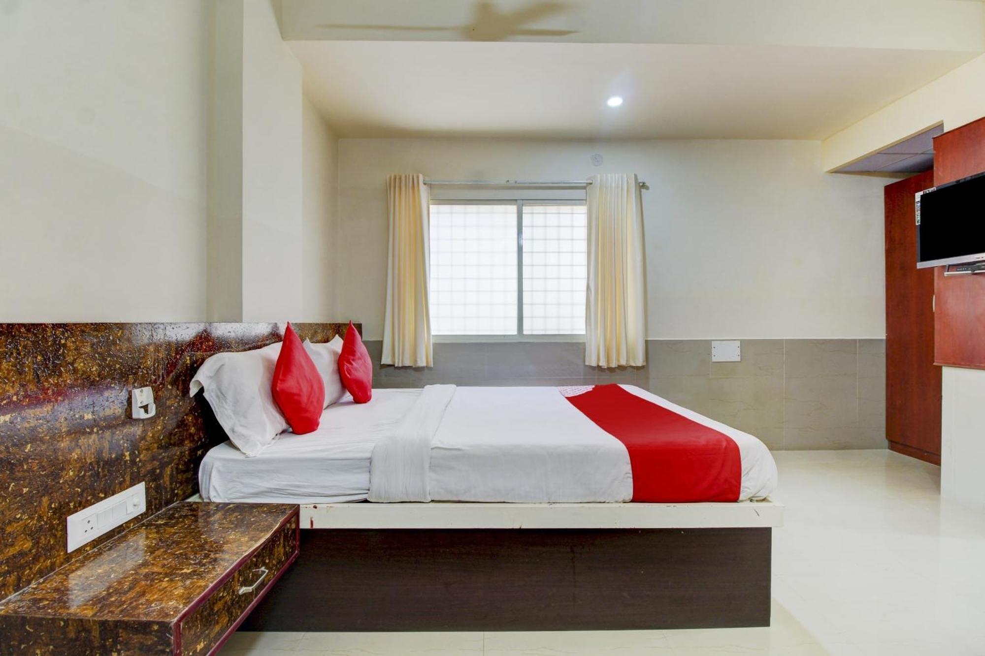 Super Hotel O Nar Comforts Near Ksr Railway Station Bangalore Exteriör bild